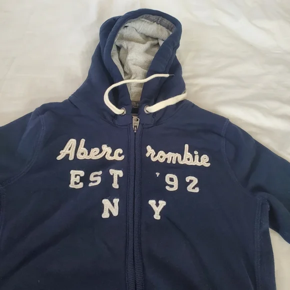 Jacket - Picture 2 of 11